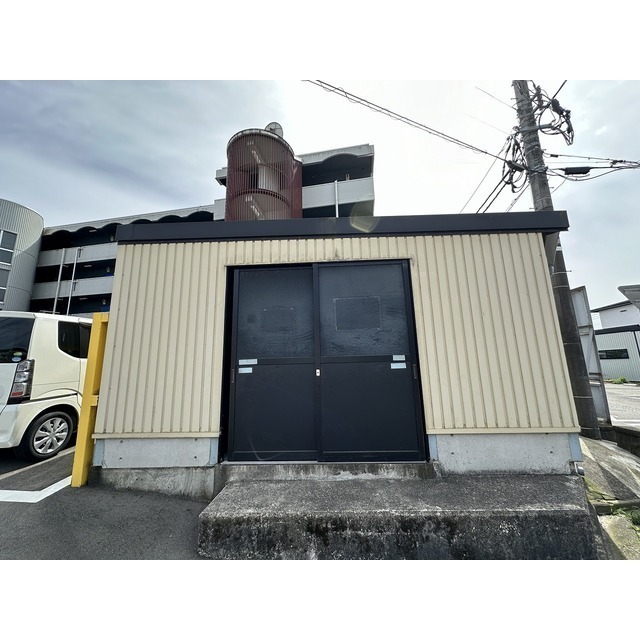 ごみ集積場