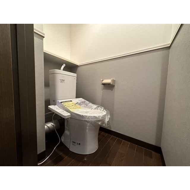 温水洗浄暖房便座への変更可能★