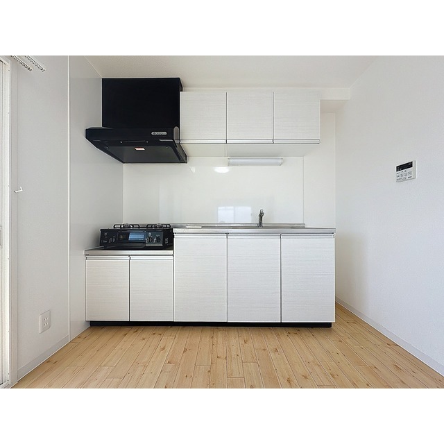 ※ガスコンロは付きません。