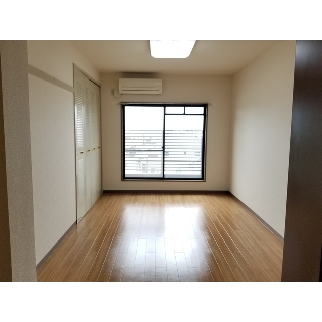 洋室・6帖