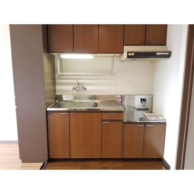 キッチン：2口コンロ設置可