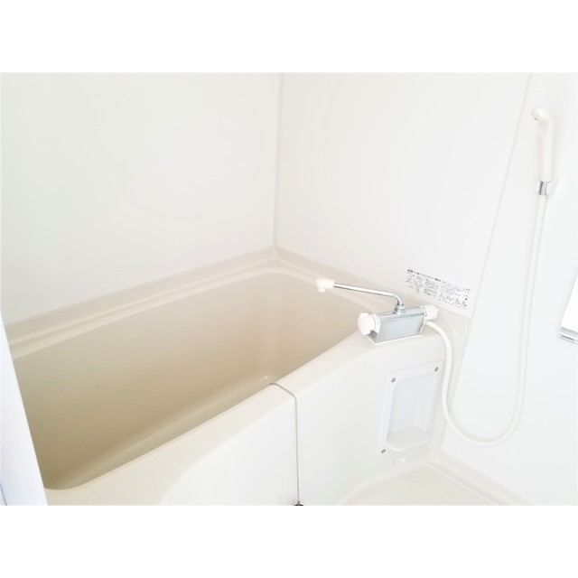 バス・トイレ別です