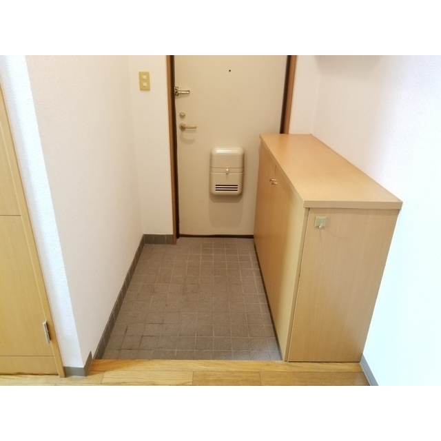 シューズボックス付き