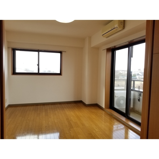 広々9.3帖！日当たり良好です♪