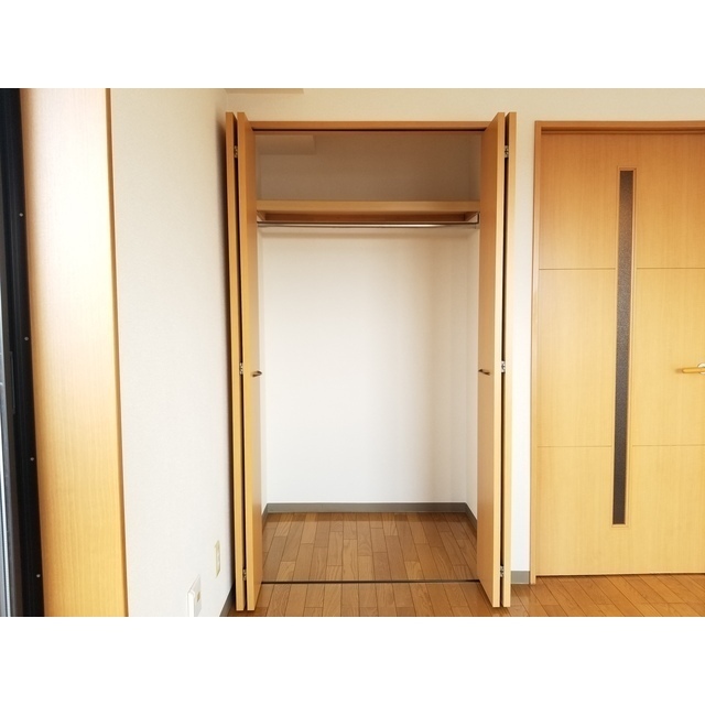 奥行きのあるクローゼット♪