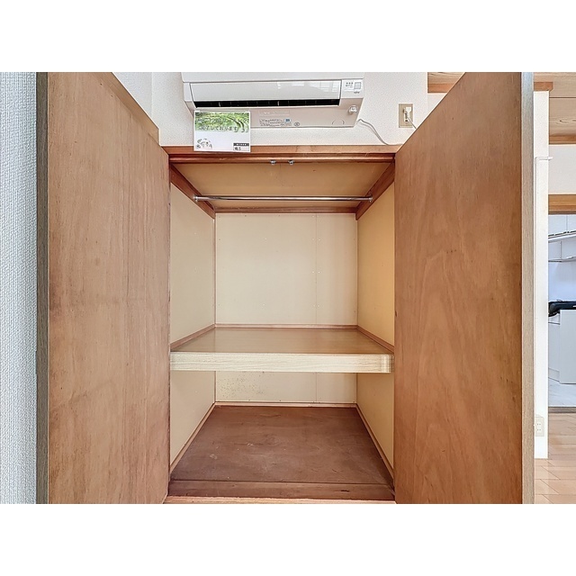 クローゼット・パイプ付
