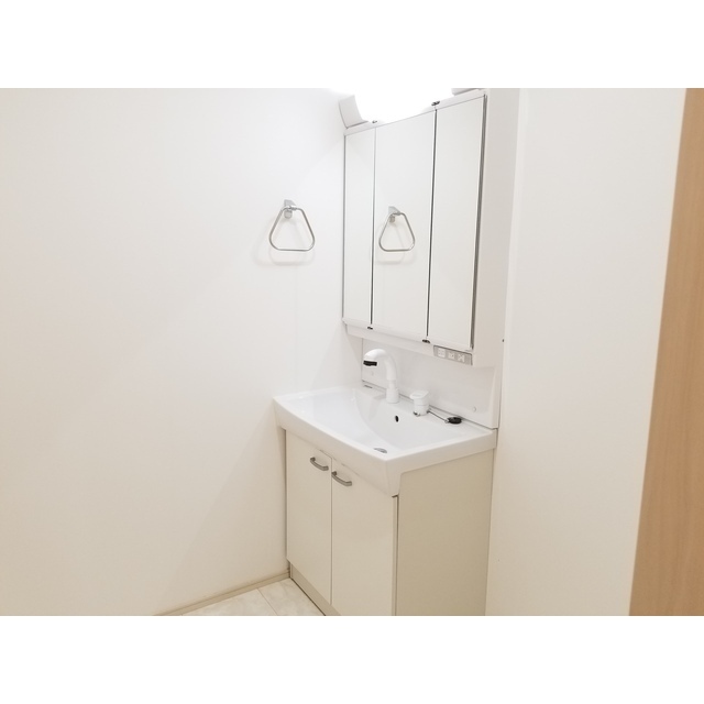 ドラム式の洗濯機も置けます☆