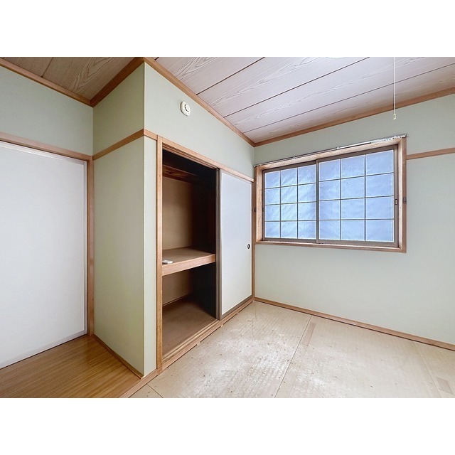 ※入居時に畳が入ります。