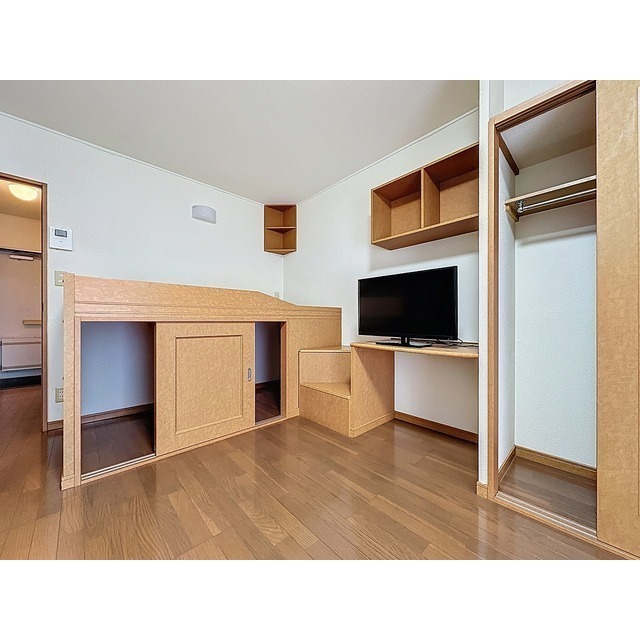 造付けベッド（下部収納あり）