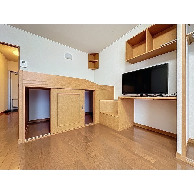 造付けベッド（下部収納あり）