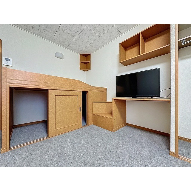 造付けベッド（下部収納あり）