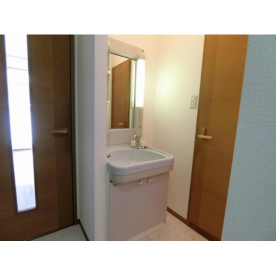 洗面台独立タイプです♪