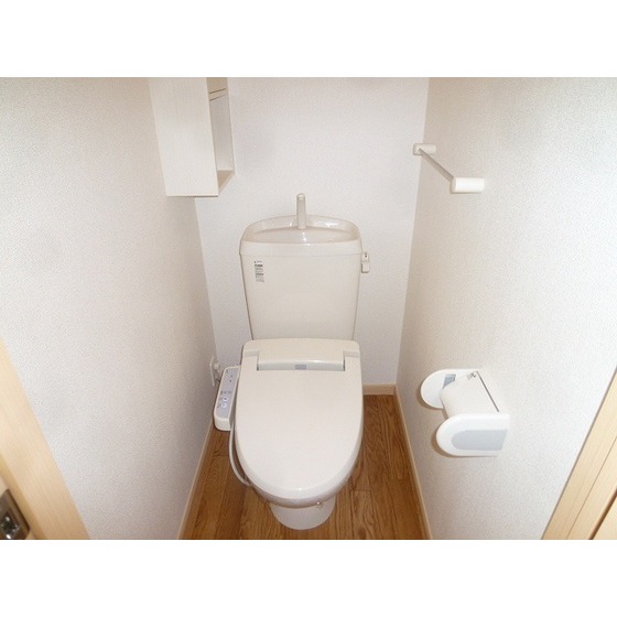 ウォシュレット付きトイレ