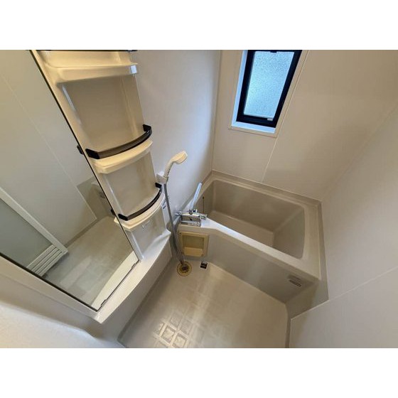 バス
