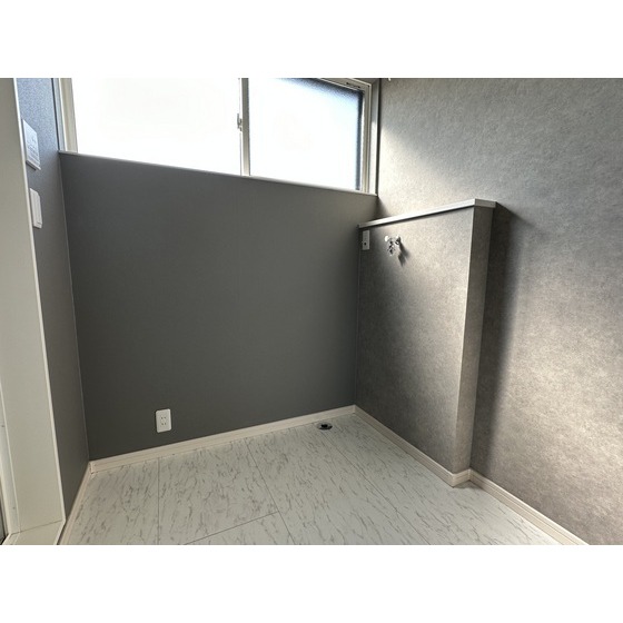 洗濯機置き場※お部屋は反転タイプです。