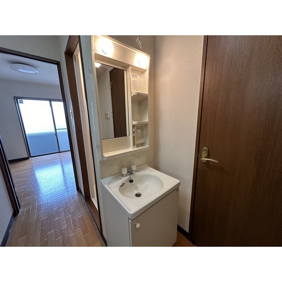 ※他のお部屋のお写真となります。