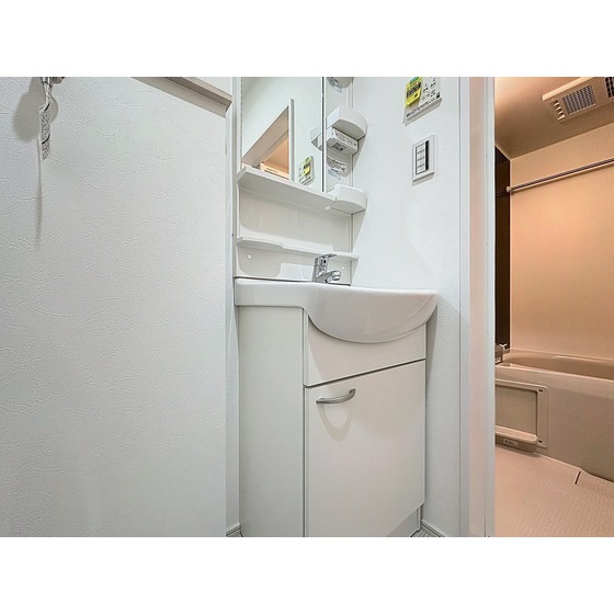 ※写真は別のお部屋のものとなります。