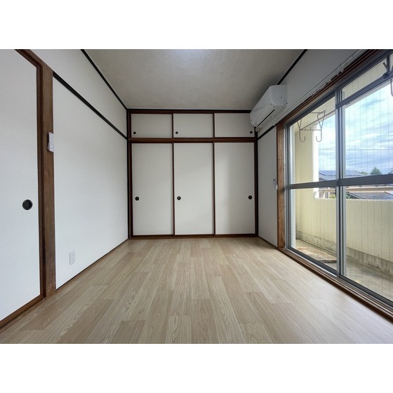 ※写真は別のお部屋のものとなります。
