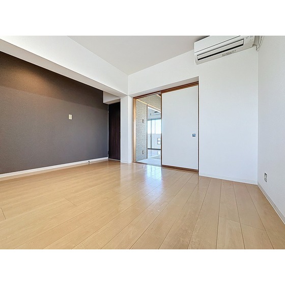 ※別のお部屋のお写真となります。現状優先。