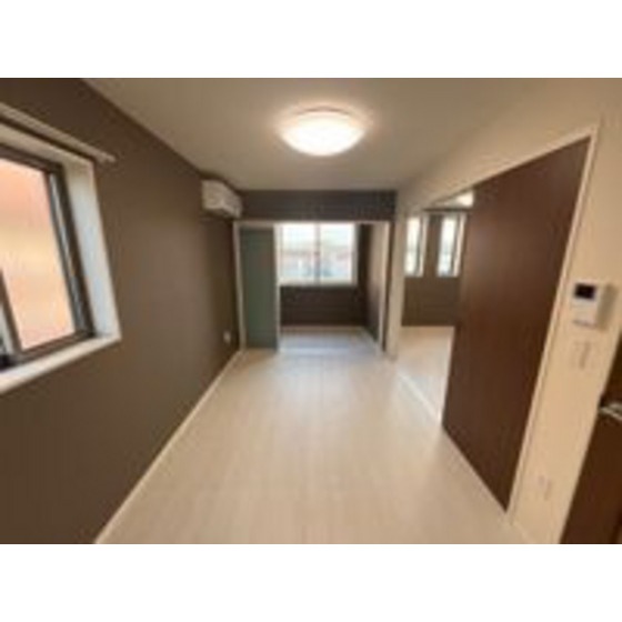 写真は同タイプの部屋の写真です