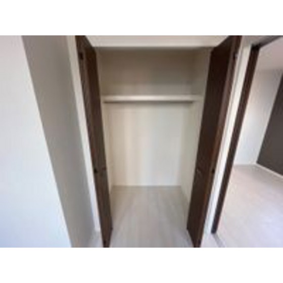 写真は同タイプの部屋の写真です