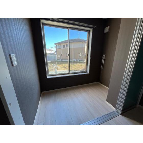 サンルーム※お写真は同タイプのお部屋のものとなります。