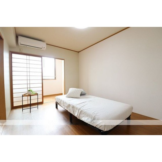 ※写真の家具は付属しません